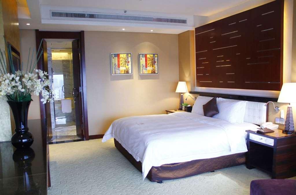 Grand Oriental Hotel Dongguan  Quarto foto