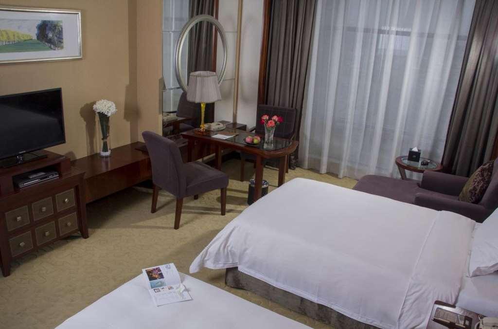 Grand Oriental Hotel Dongguan  Quarto foto
